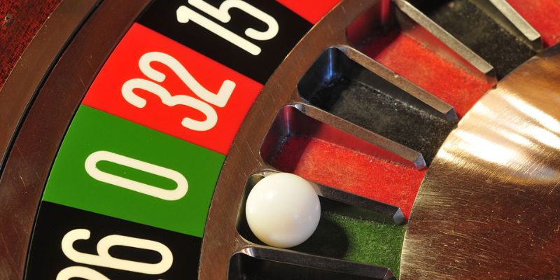 Giải đáp chi tiết thắc mắc trò chơi cá cược Roulette là gì?
